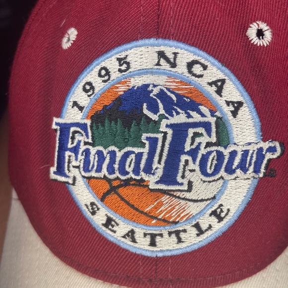 1995 NCAA Final 4 Snapback Hat - Picture 3 of 4